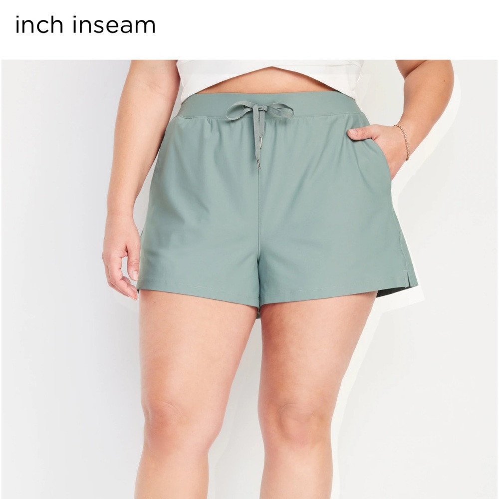 Old Navy High Waisted Power Soft Shorts.
